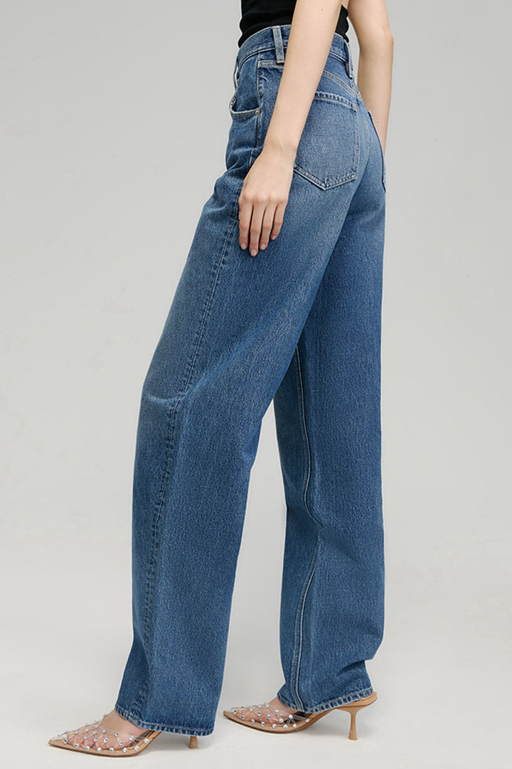 Moon Curve Jeans